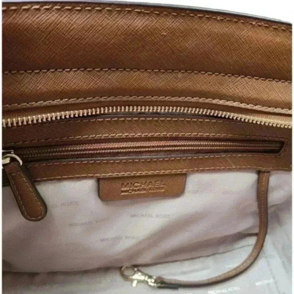 Michael Kors Selma Medium Saffiano Leather Crossbody Bag Cognac Brown Women's - Picture 15 of 15